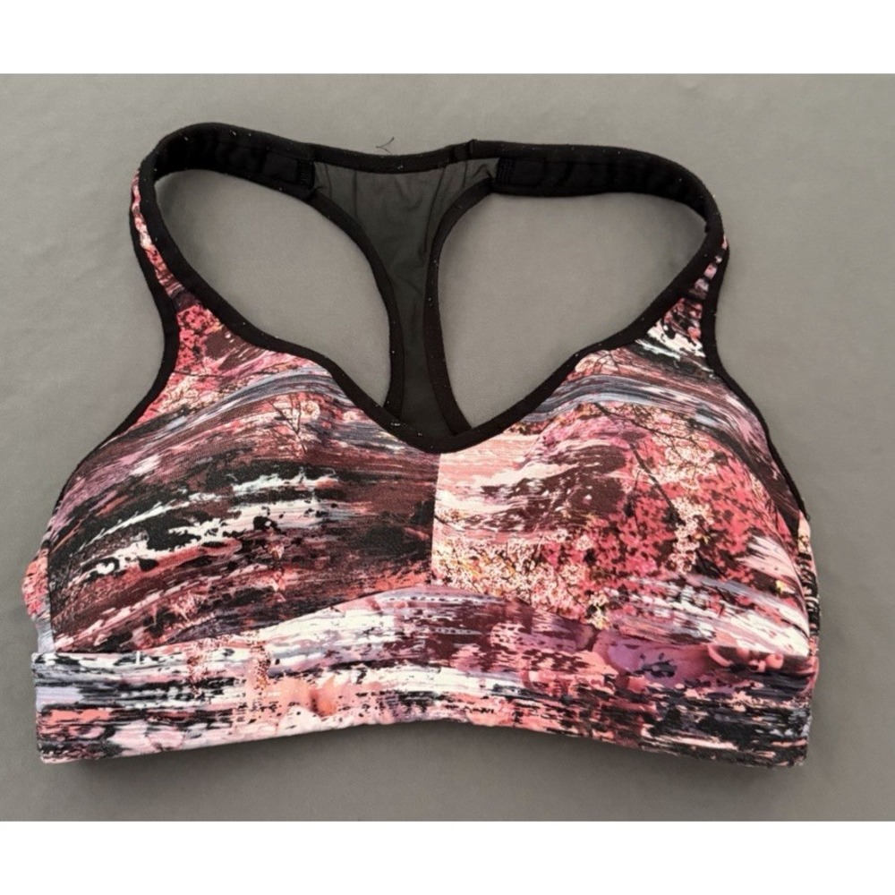 Lululemon Sports Bra Womens Size XS Pink Multicolor Wireless Lined